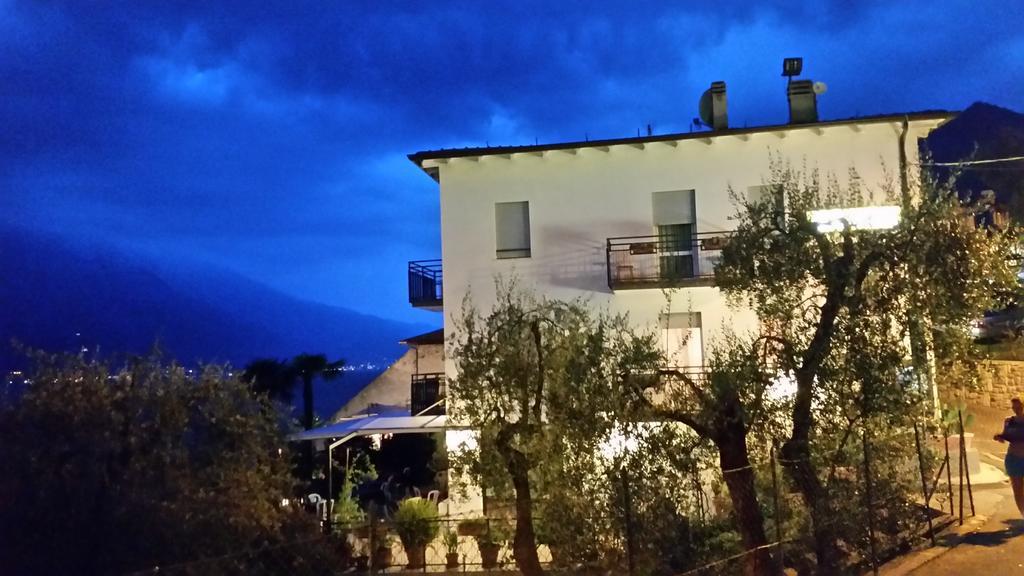 Hotel Augusta Garni Limone sul Garda Eksteriør billede