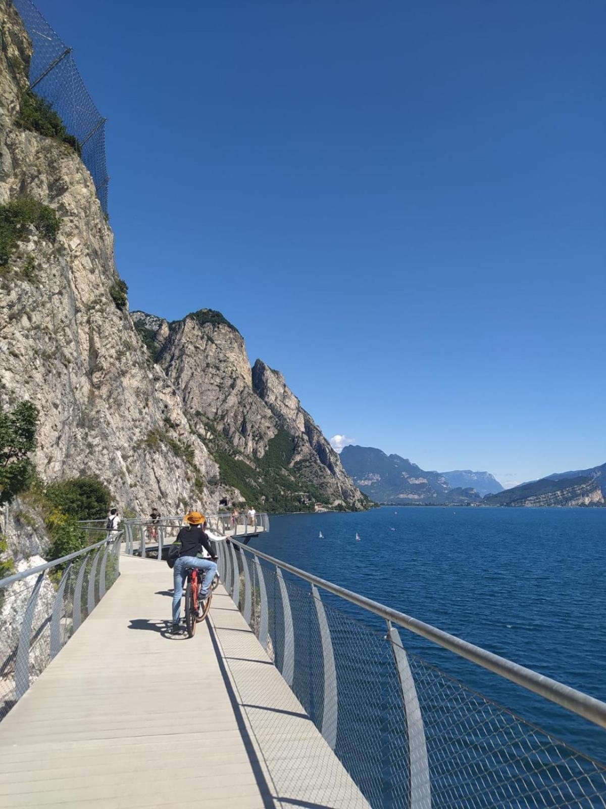 Hotel Augusta Garni Limone sul Garda Eksteriør billede