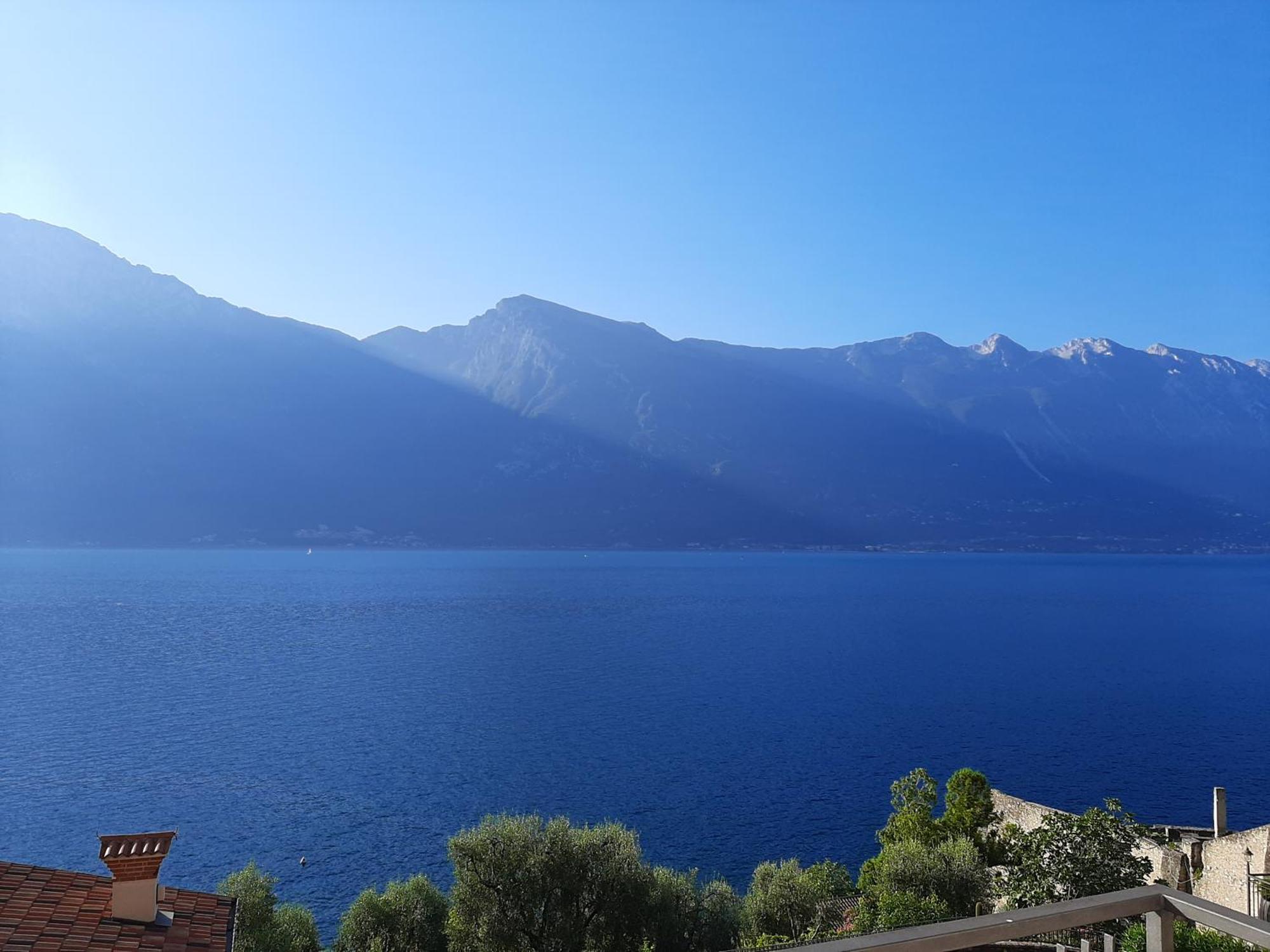 Hotel Augusta Garni Limone sul Garda Eksteriør billede